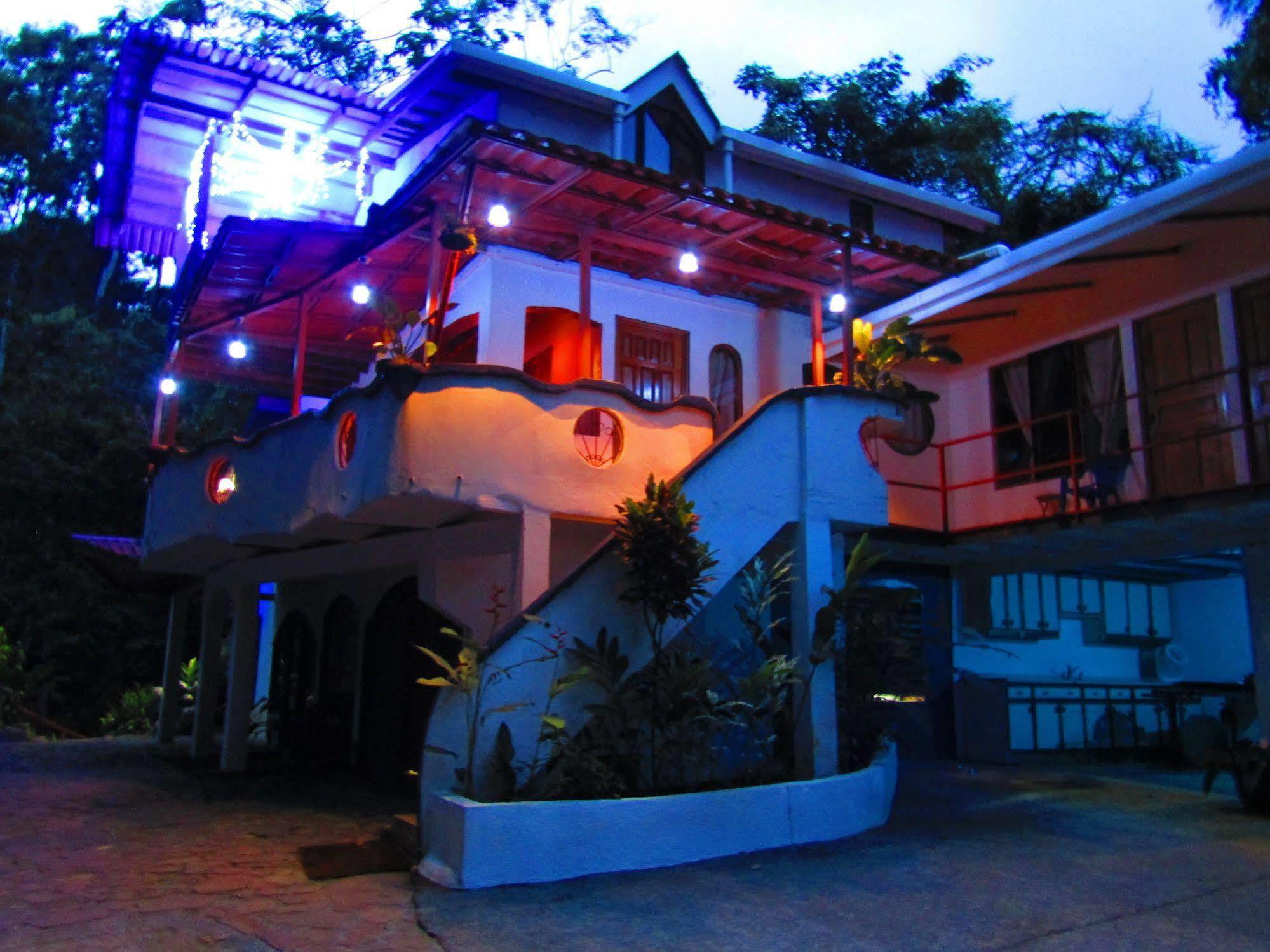 Agua Inn Nuevo Arenal Exterior photo