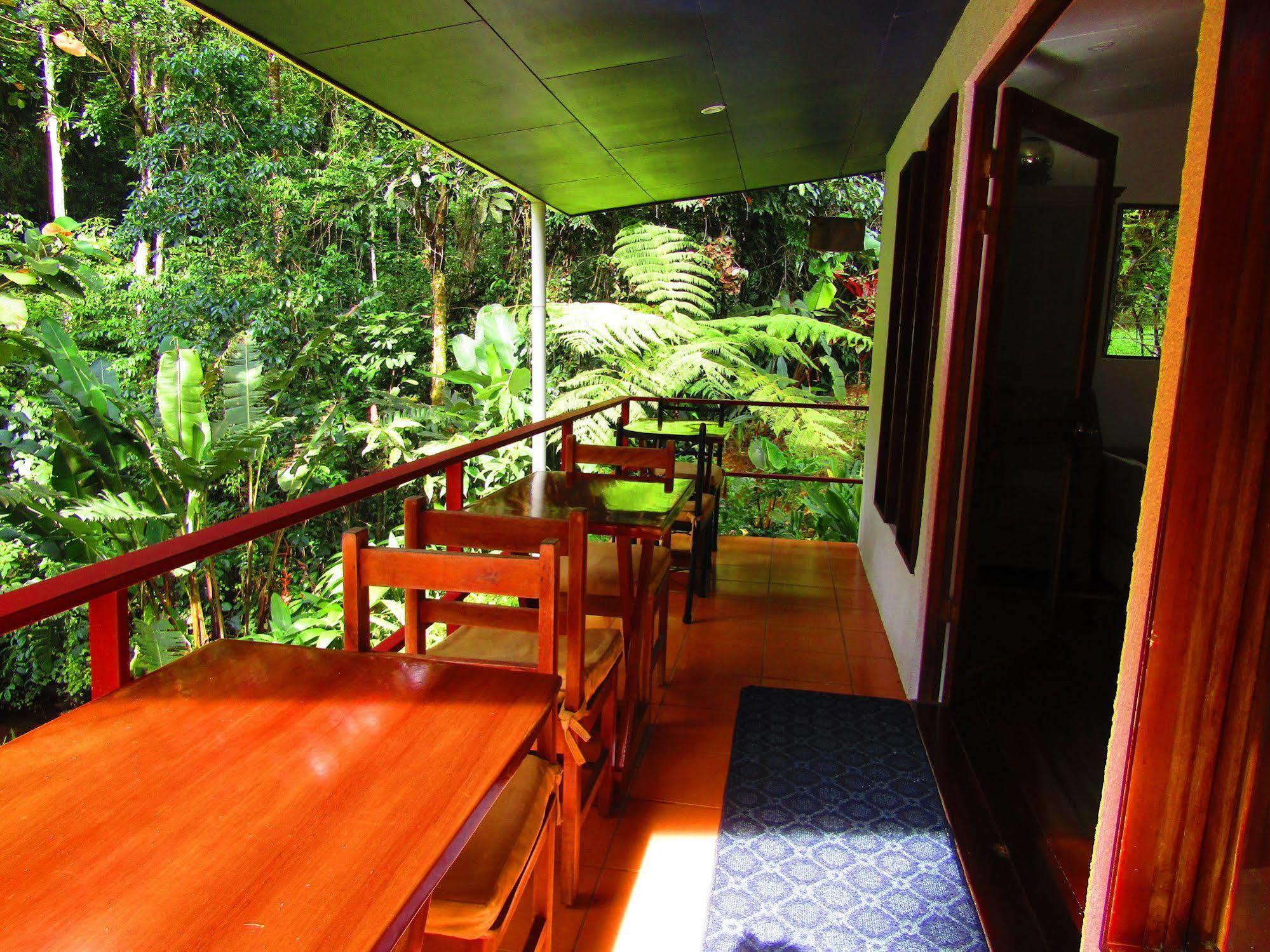Agua Inn Nuevo Arenal Exterior photo
