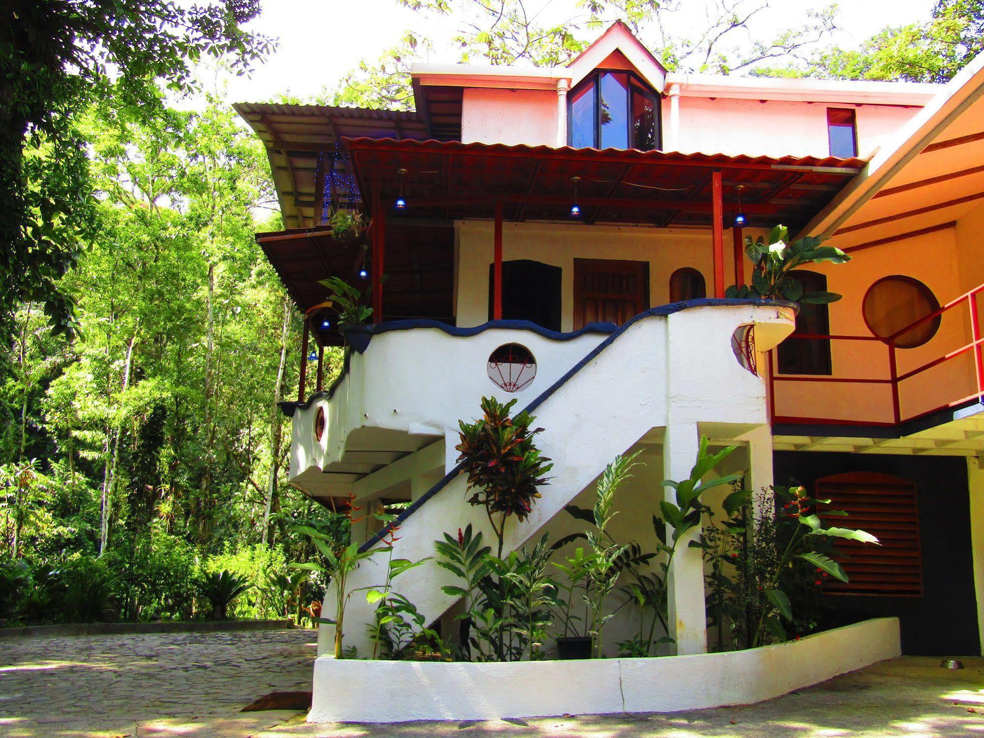 Agua Inn Nuevo Arenal Exterior photo